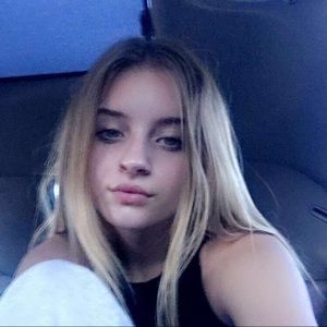 Meet your Posher, Abby